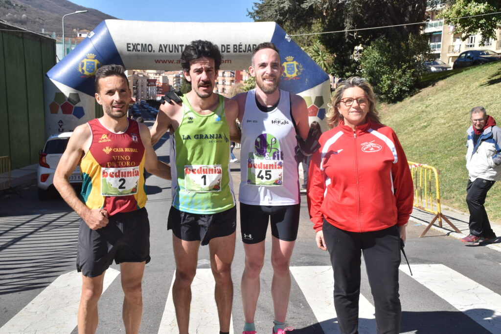 GALERÍA DE IMAGENES| Los más rápidos de la Media Maratón de Béjar - 3 de abril de 2023