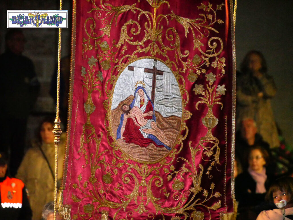 SEMANA SANTA BÉJAR | La Virgen de la Morala pasea su dolor por Béjar - 7 de abril de 2023