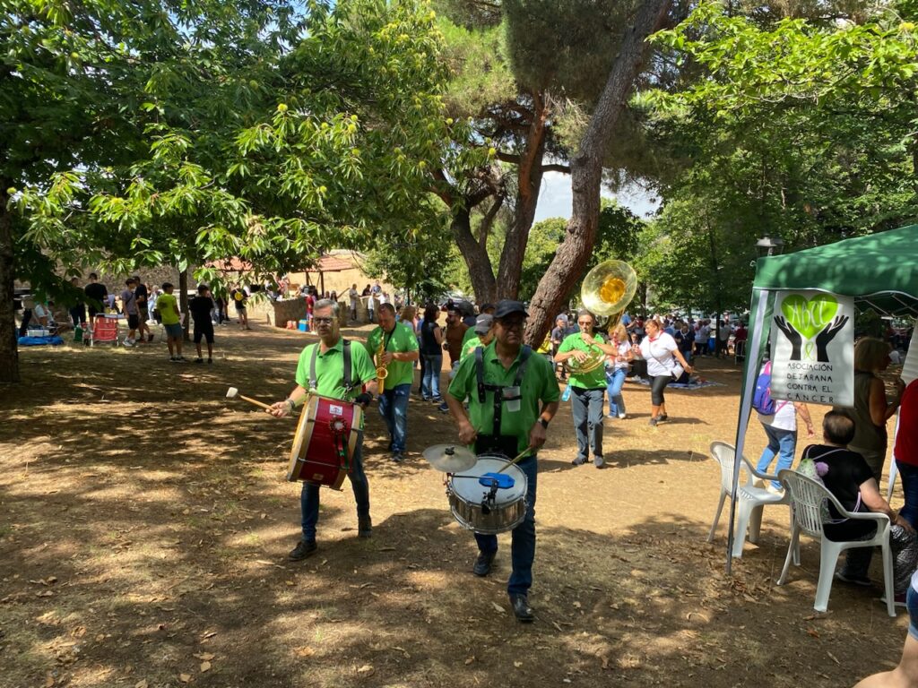 FIESTAS DE BÉJAR | Los bejaranos muestran su cara más solidaria contra el cáncer - 7 de septiembre de 2023