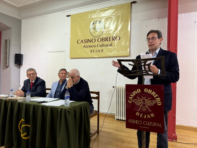 Joaquín Correa, ganador del certamen literario del Casino Obrero de Béjar - 27 de enero de 2024