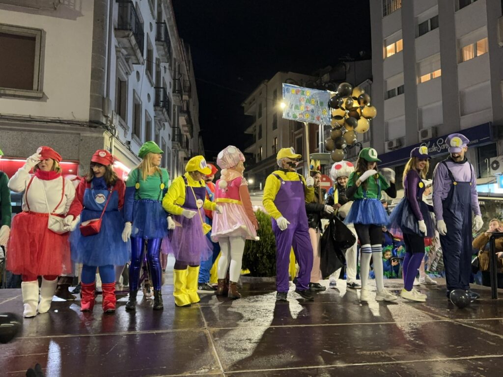 (fotos y vídeo) Estos son los ganadores del concurso de carnaval de Béjar - 11 de febrero de 2024