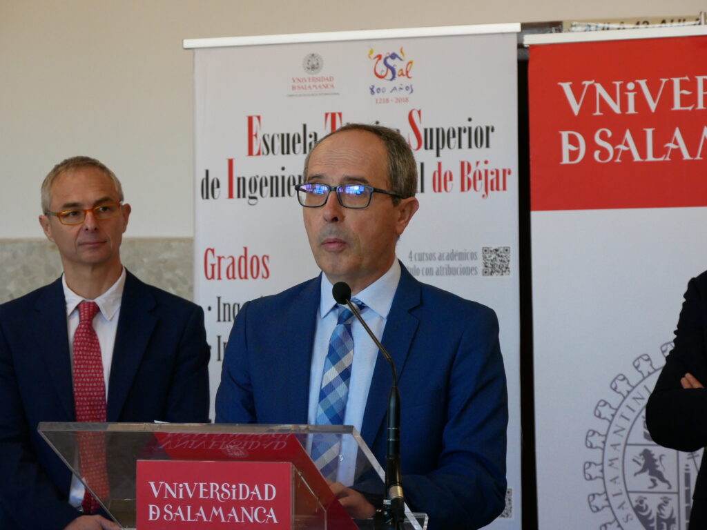 ( Fotos y vídeo) Los fondos del Plan Béjar permiten la creación de uno de los laboratorios universitarios más punteros de Castilla y León - 19 de febrero de 2024