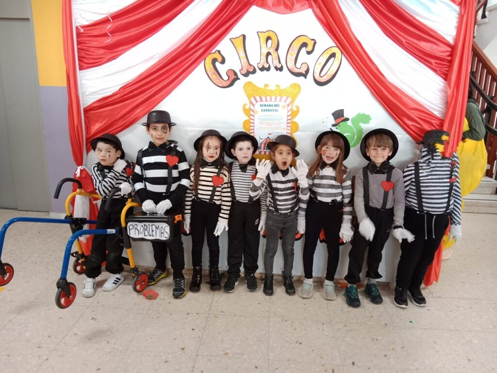 El colegio María DÍaz de Béjar se convierte en un gran circo - 17 de febrero de 2024